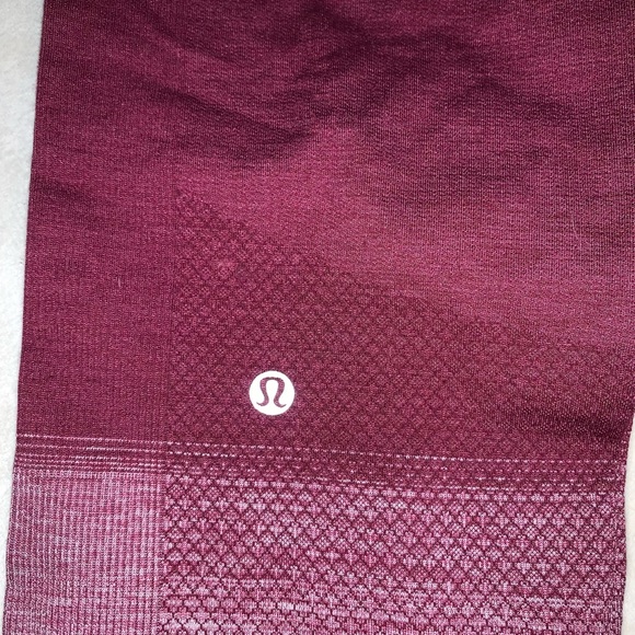 Lululemon cropped leggings - Picture 2 of 3